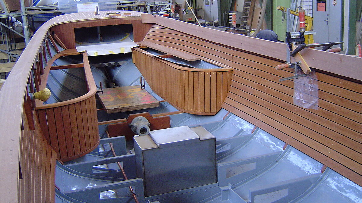 Shiptec_Schiffbau_Holzdeck