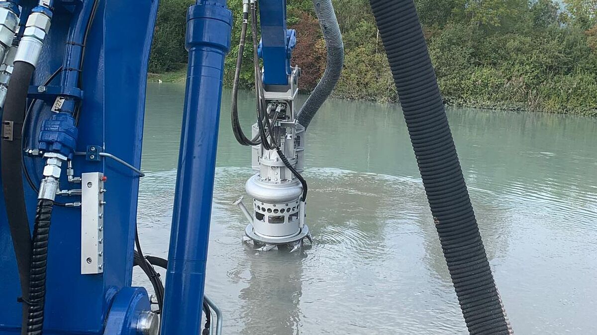 Shiptec_Schiffbau_Schwimmsaugbagger